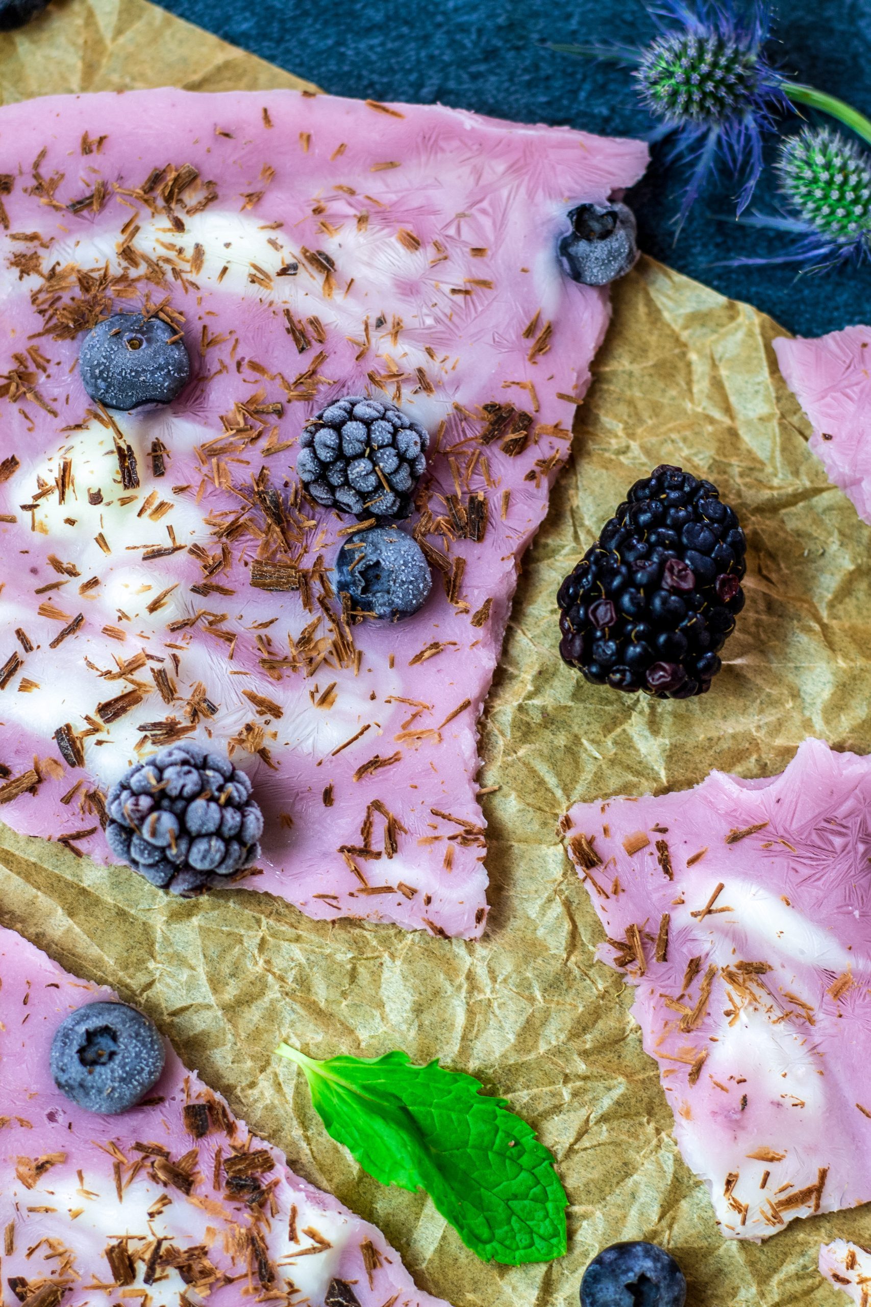 Frozen Yogurt Bark with Berries