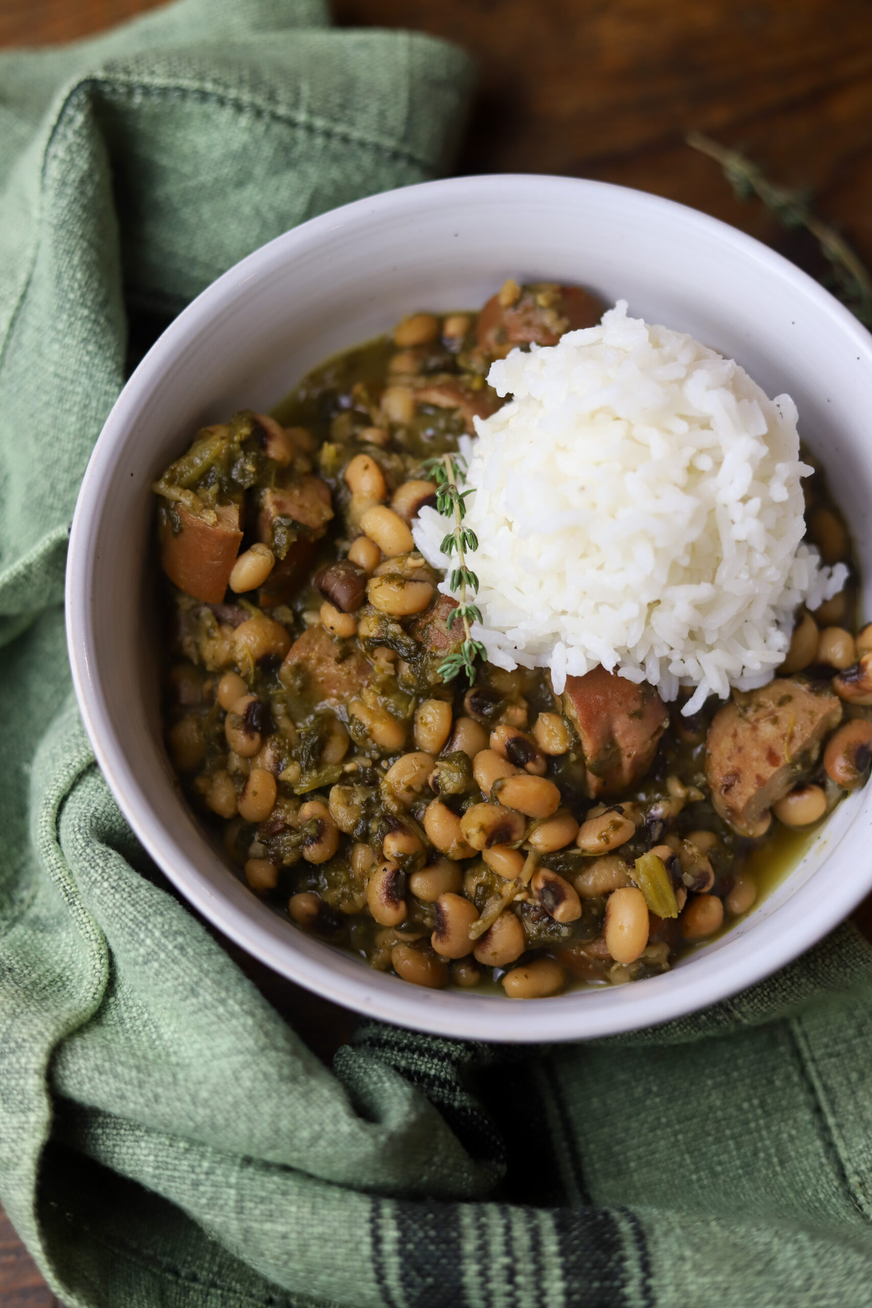 Slow Cooker Black Eyed Peas with Turnip Greens and Sausage