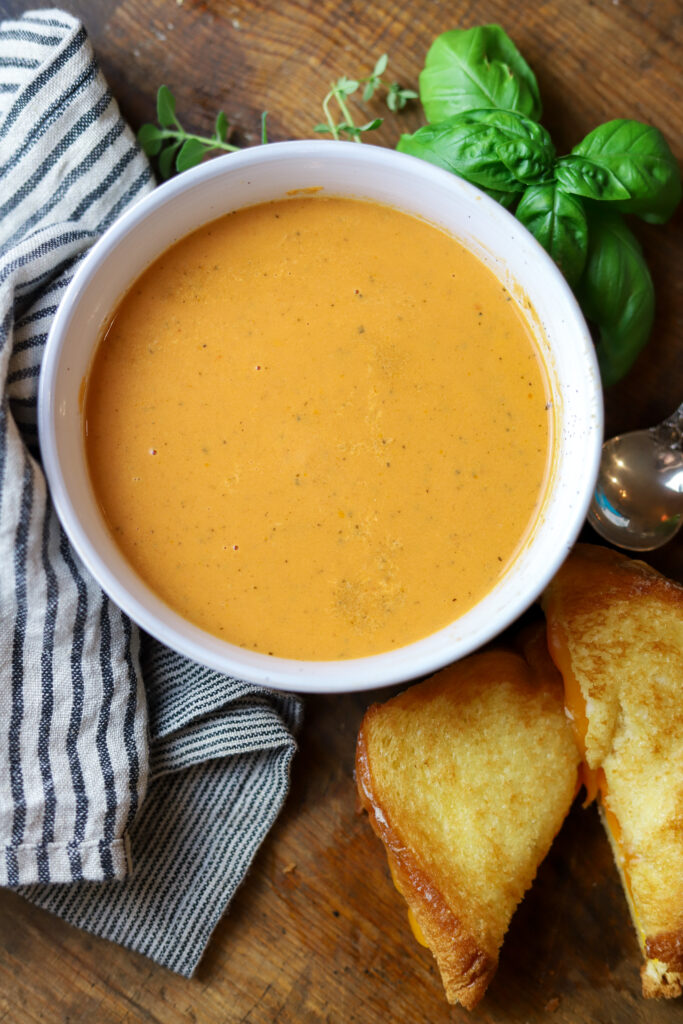 I love this creamy tomato basil soup. For this recipe, I roasted several fresh tomatoes in some olive oil with fresh herbs. Then, they'll simmer and come together in some broth with some tomato paste, sauce and a few seasonings. Add in the heavy cream to send it over the top. This soup is so silky and delicious, you'll be making it all soup season long. 