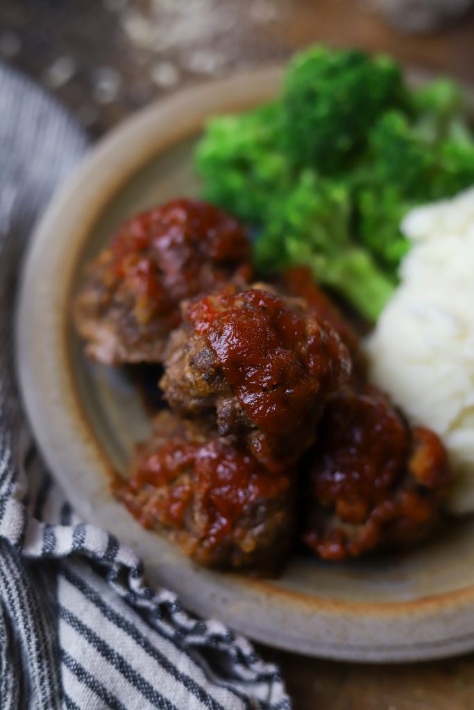 Savor the taste of classic meatloaf in bite-sized form with these easy meatloaf meatballs, perfect for weeknight dinners or parties.