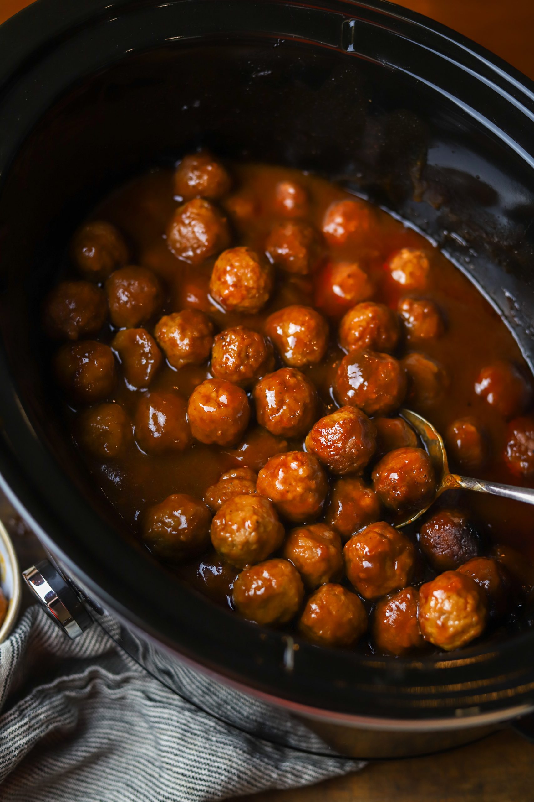 Cranberry Sauce Cocktail Meatballs